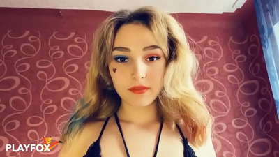 Magične naočare za virtuelnu stvarnost dale su mi seks sa Harli Kvin